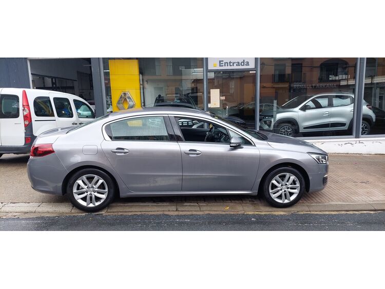 Peugeot 508 120cv automatico HDI foto 6